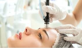 Gain expert-level skills in advanced facial electrical treatments including microcurrent therapy, high-frequency, and galvanic facials. Our hands-on training prepares you for spa, clinic, and salon environments with industry-recognized certification.